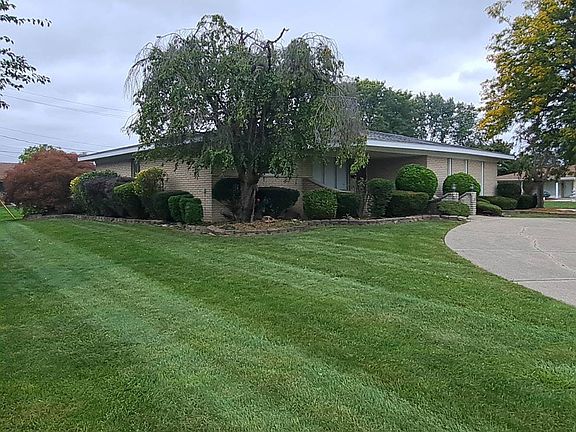 4th image of 37419 Jerome Dr