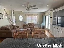707 W Olive St — Photo 4
