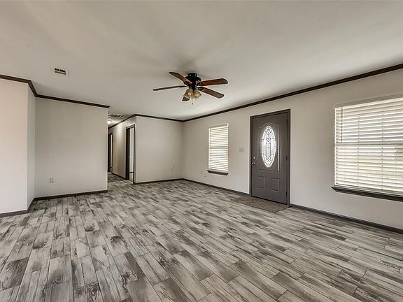 4th image of 1000 NW County Road 2020