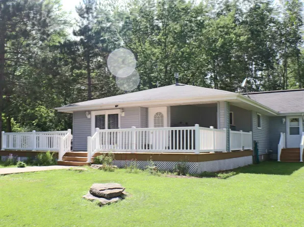 N8115 State Road 187, Shiocton, WI 54170