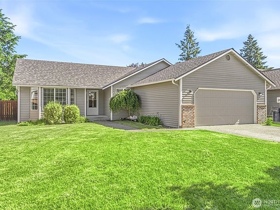4th image of 14118 51st Drive NE