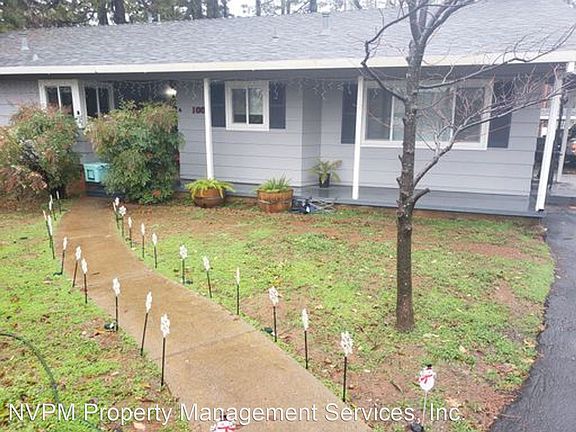 2nd image of 1001 Brookwood Cir APT A