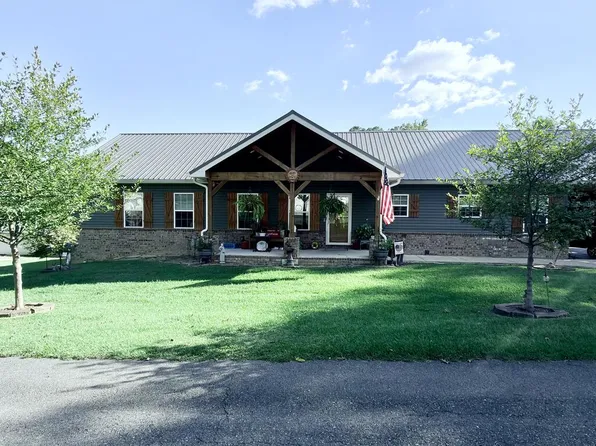 906 Virginia Ave, Chatsworth, GA 30705