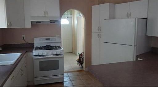 3rd image of 105 Oakland Ave