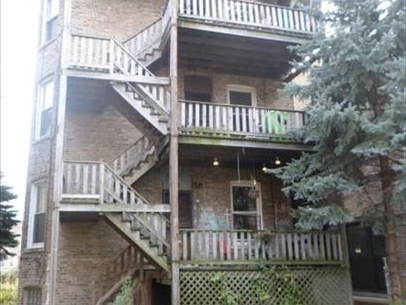 4th image of 3226 W Palmer St