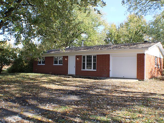 5th image of 3656 Beatrice Dr