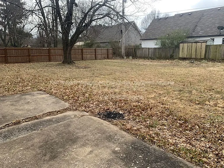 1039 W Bel Air Dr — Photo 14