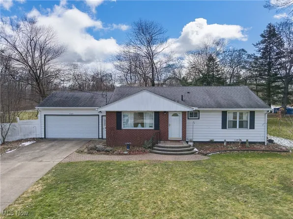 535 Maple St, Ravenna, OH 44266