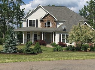 105 Southwoods Dr, Ithaca, NY 14850