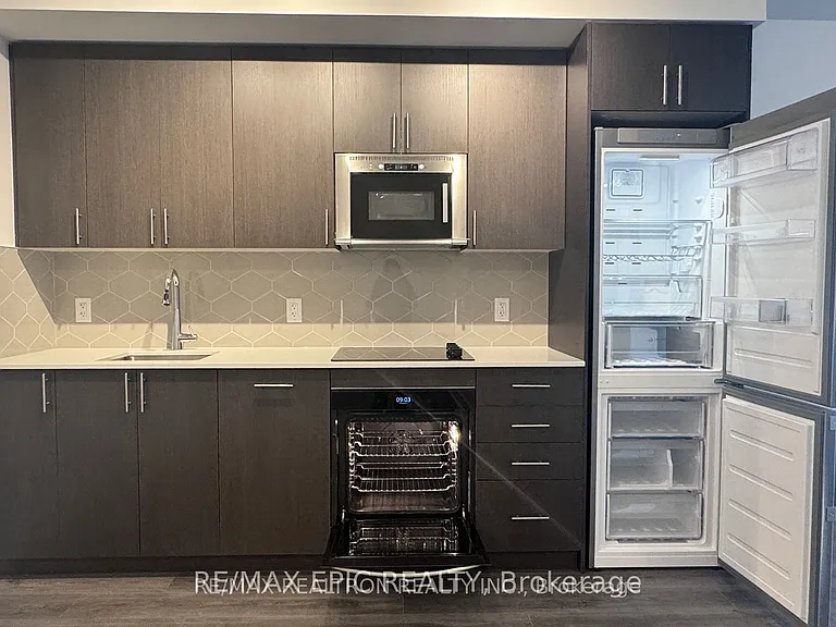 2545 Simcoe St N #913 — Photo 4