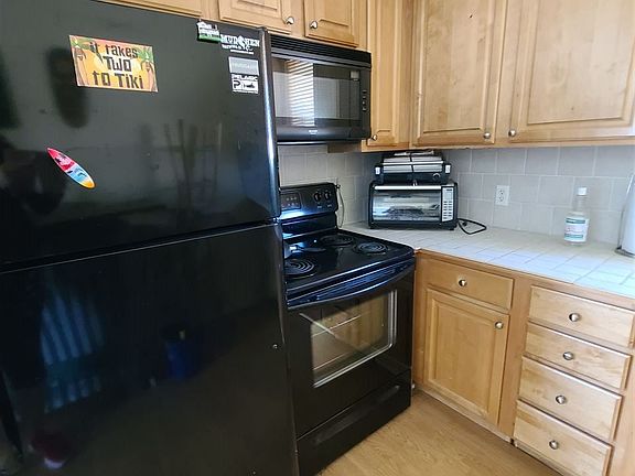 4th image of 101 E Cresse Ave #7