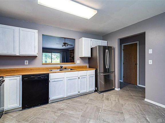 5th image of 10215 Forestedge Ln