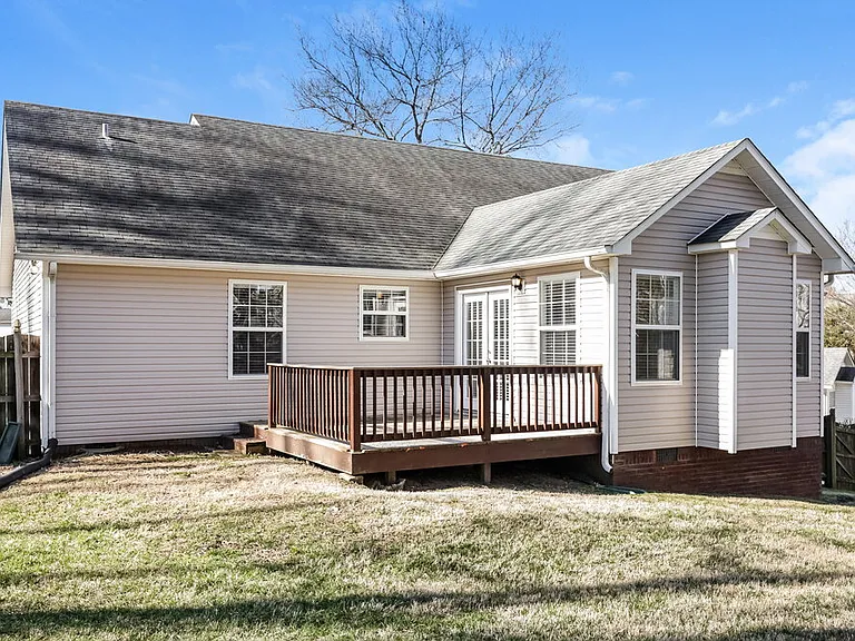 2920 Bragg Ct — Photo 17