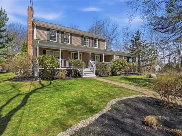 14 High St, Barrington, RI 02806