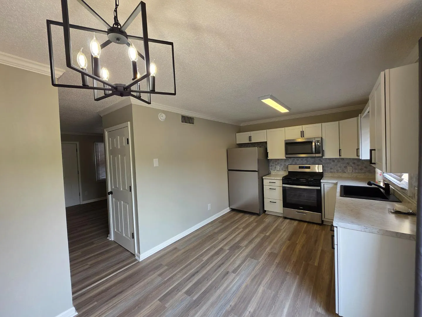 1476 Highway 126 - Tony's Condo A2 — Photo 4