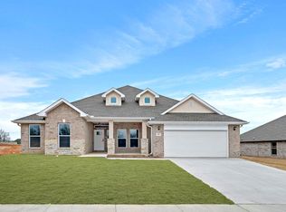 901 Black Thorn Dr, Carl Junction, MO 64834