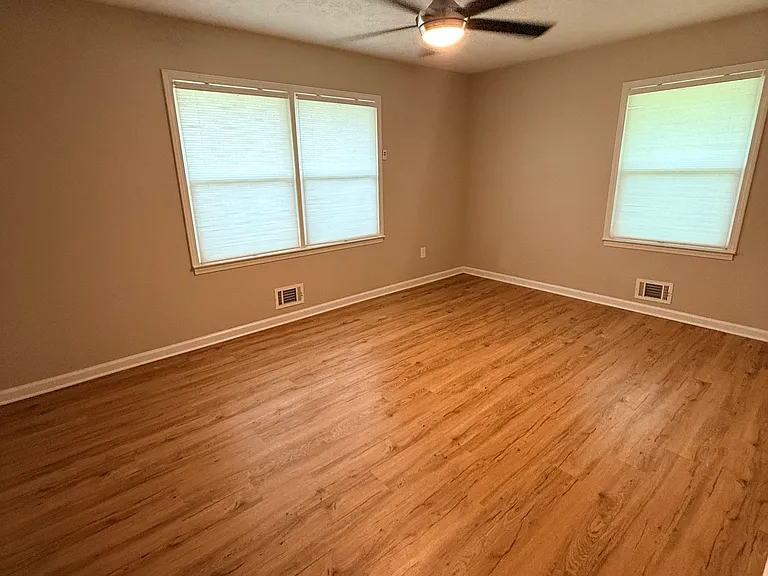 7523 Villa Rica Hwy — Photo 17