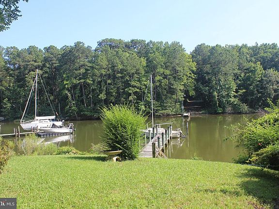 4th image of 243 Cove Dr