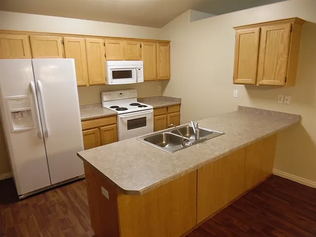 1480 N Ogden Peak Cir — Photo 2
