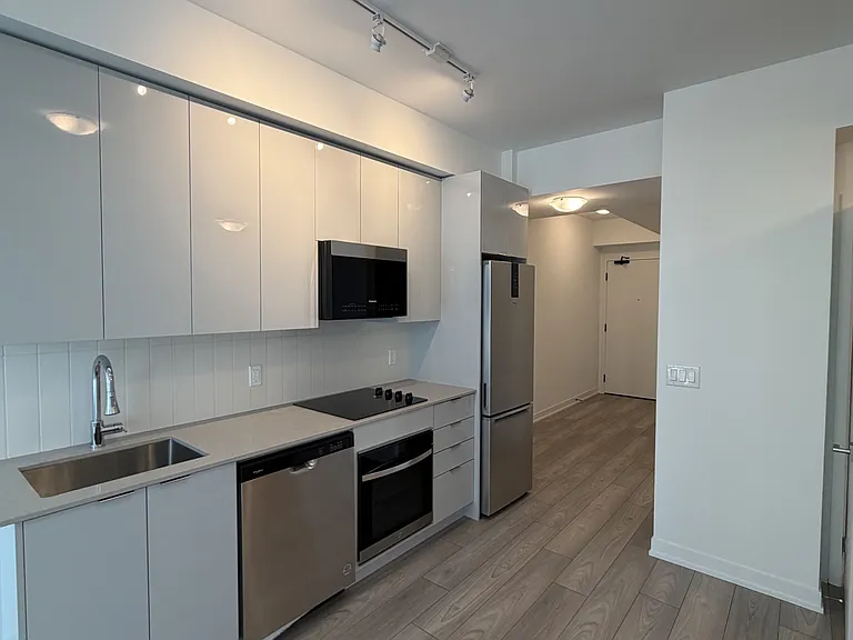 498 Caldari Rd #1322 — Photo 4