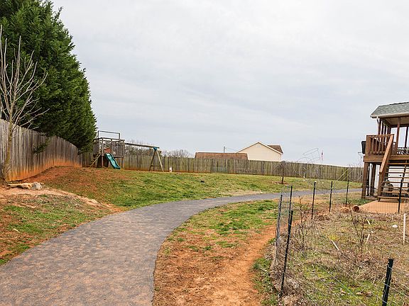5th image of 1246 Virginia Woods Dr