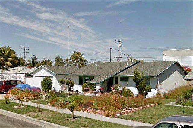 1st image of 14662 Davis St