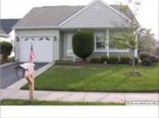 9 Vienna Dr, Toms River, NJ 08757