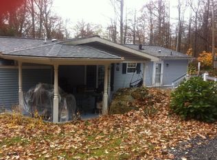 179 Hickory Trl, Crystal Spring, PA 15536