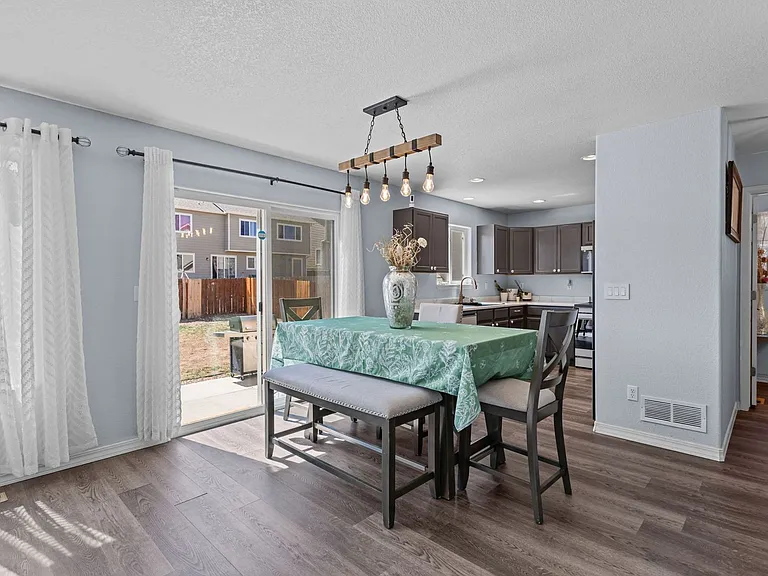 9466 Shinnecock Ct — Photo 6