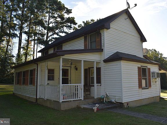 4th image of 601 Yarish Ln