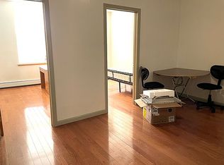 29 Oliver St #4, New York, NY 10038