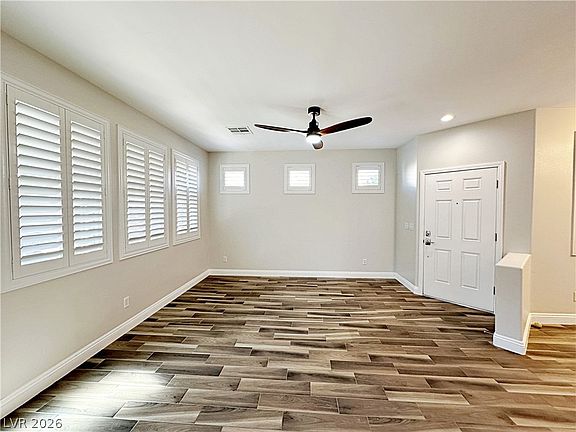 5th image of 169 Canyon Blue Ave