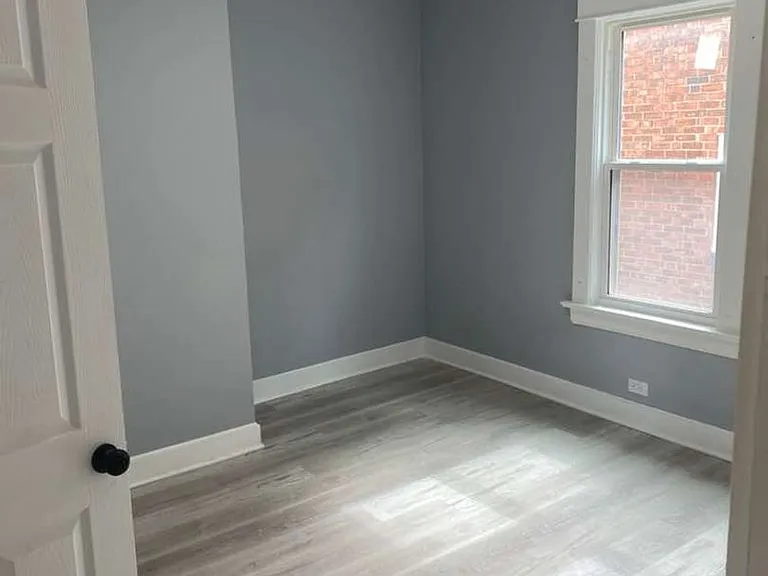 792 London Rd — Photo 12