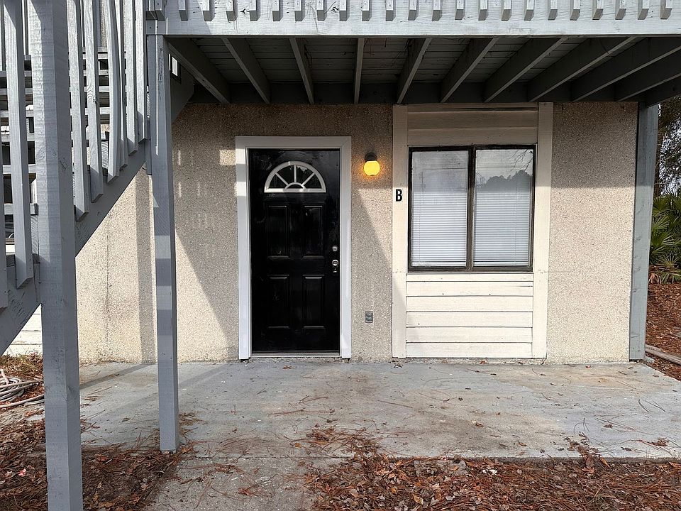 1st image of 107 Sea Parc St #B