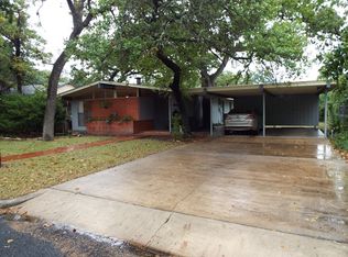 315 W Centre St, Fredericksburg, TX 78624