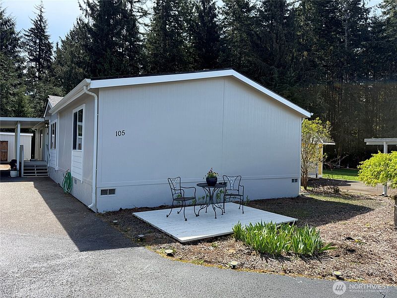 2nd image of 77 Clemons Road #105