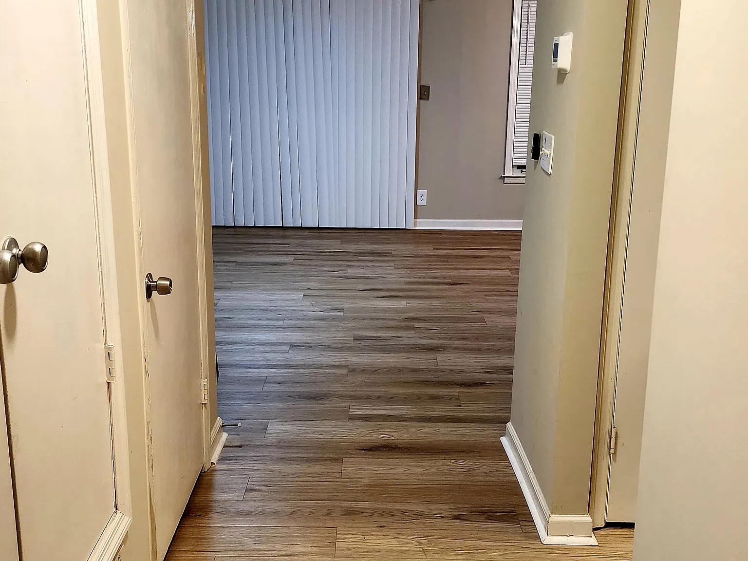 3 bed, 1364 sqft, $2,400 — Photo 3