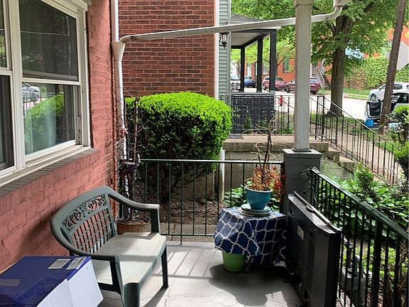 3rd image of 5207 Dearborn St