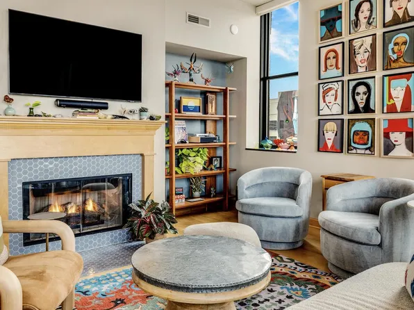 400 North Broadway #903, Milwaukee, WI 53202