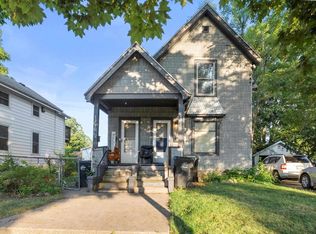 1216 8th St, Beloit, WI 53511