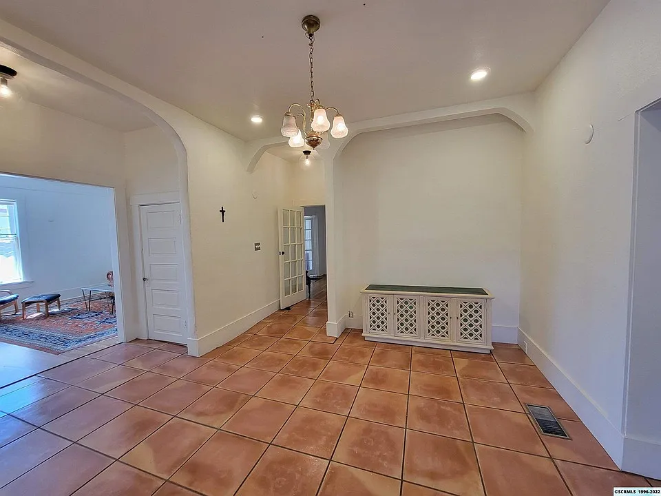 902 N Santa Rita St — Photo 4