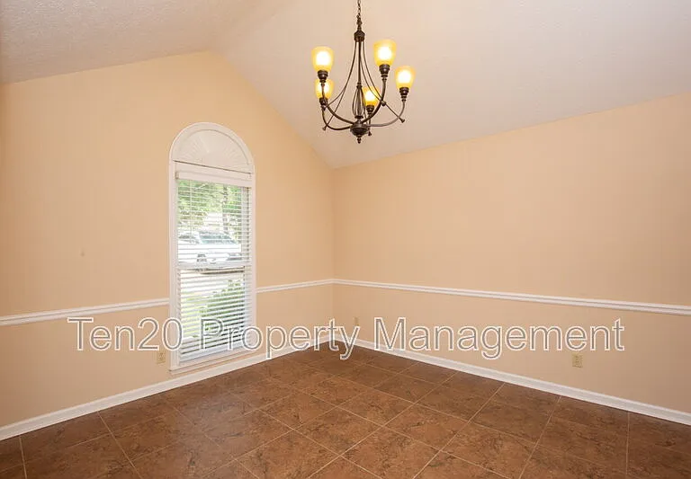 11 Leah Ct — Photo 17