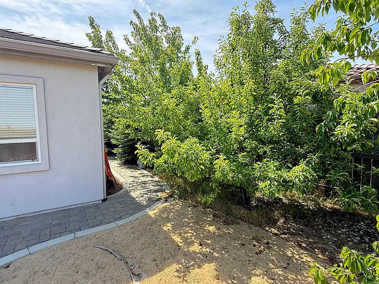 8365 Opal Station Dr — Photo 3