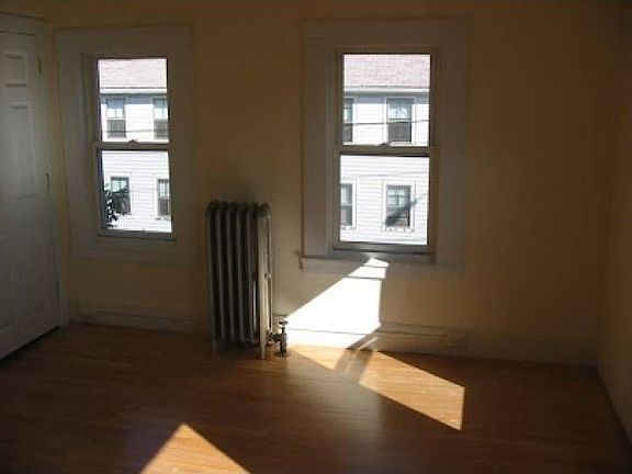 1st bedroom