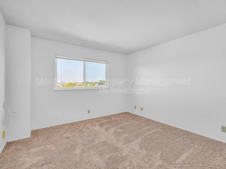 143 Seal Ct — Photo 24