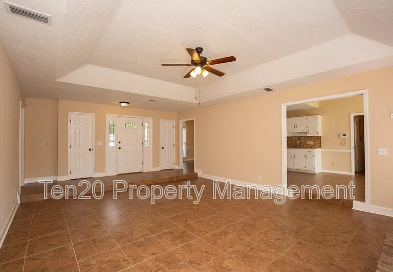 11 Leah Ct — Photo 18