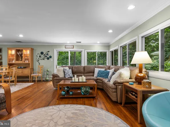 1403 Berwyn Paoli Rd, Paoli, PA 19301