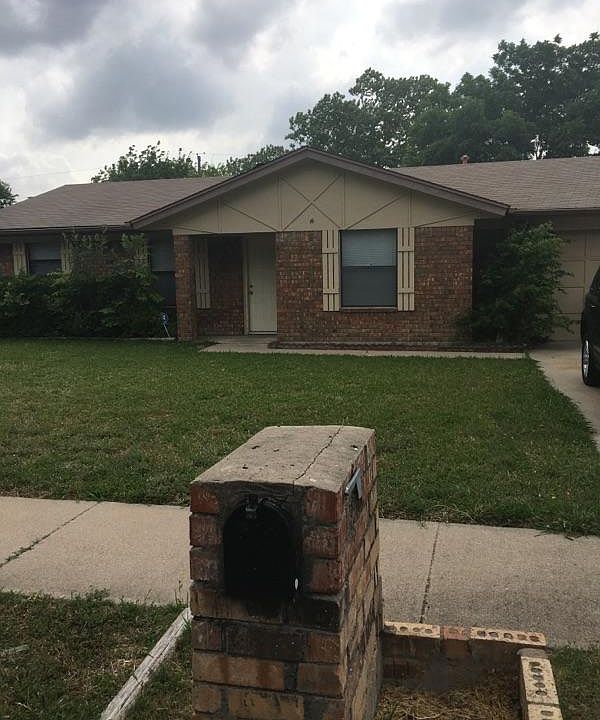 1st image of 1901 Sherman Dr