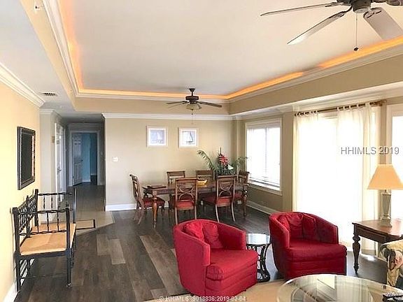 4th image of 1 Fuskie Ln #1204
