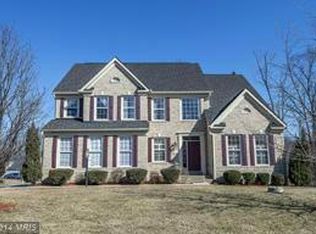 5017 Signature Ct, Haymarket, VA 20169